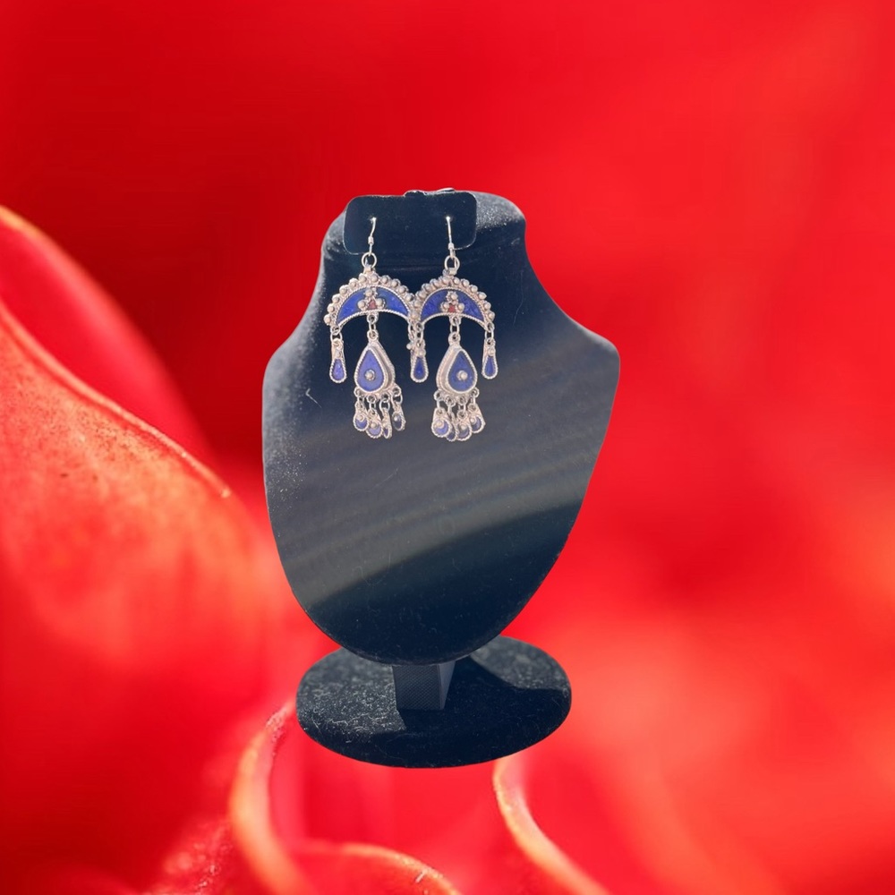 Statement Earrings - image 3